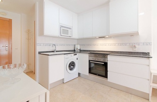 Sagunto Apartment | Global Properties: Practical flat in Puerto de Sagunto close to the beach