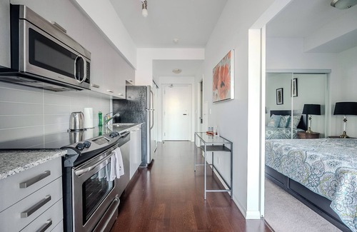 Bay Cloverhill Condo | GLOBALSTAY. Amazing 1Bedroom. Downtown Toronto High Floor View