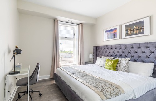 Smiths Falls Apartment | GLOBALSTAY . Rideau 2Br Signature Apartments. Free Parking