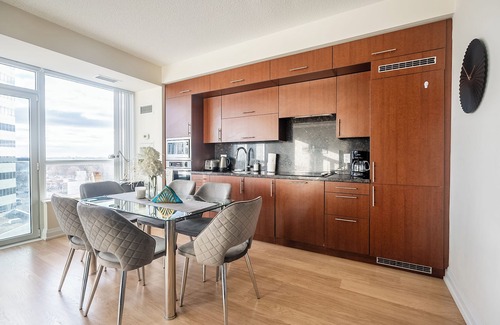 Willowdale Condo | GLOBALSTAY. Cozy 1 BR and Den Condo in North York. Free Parking