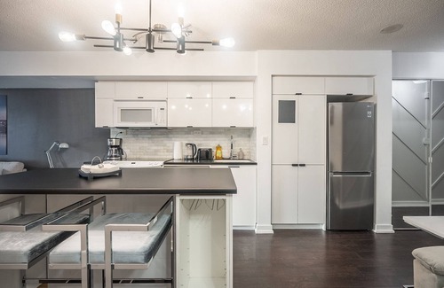 CityPlace Condo | GLOBALSTAY. Luxury 1BR + Den Condo Downtown Toronto