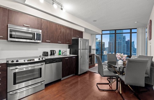 Bay Cloverhill Condo | GLOBALSTAY Magnificent 1 Bedroom High Floor View