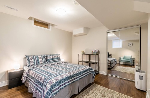 Central Erin Mills House | GLOBALSTAY. Modern Family Basement in Mississauga