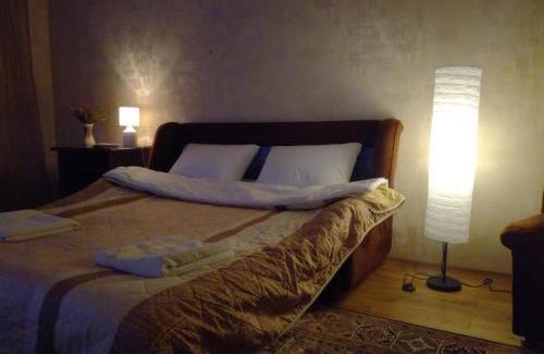 Shevchenkivs'kyi District Apartment | Gloria park apartment