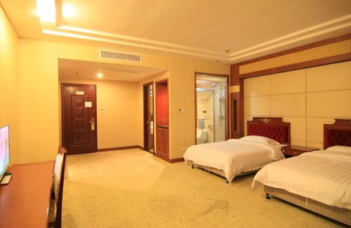 Pudong Hotel | Gloria Plaza Hotel Hangtou