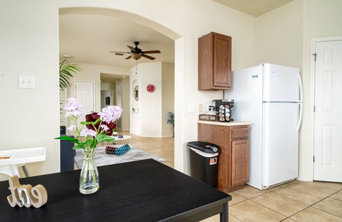 Wetmore House | Glorious 3 bedroom home/Near Randolph AFB/No stairs.