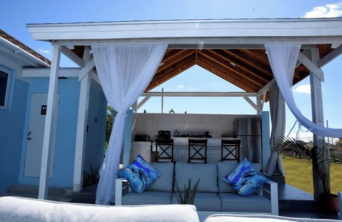 Westwind Bed & Breakfast | Glory of Eden