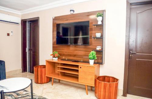Ibadan Apartment | Glorylife Chalet