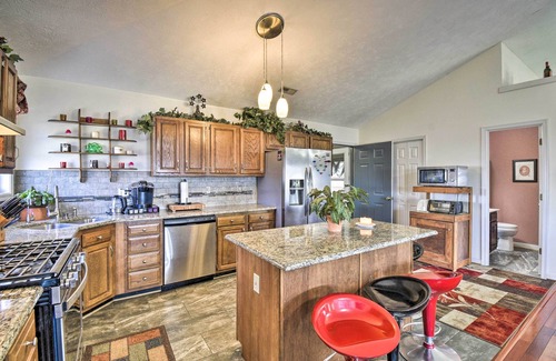 Bellamy House | Gloucester Retreat w/Backyard Oasis & Pier!