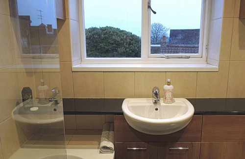 Martlesham Heath House | Glovers Cottage, Hidden Gem, Central Woodbridge