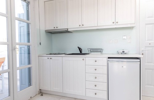 Naxos Apartment | Glyfada Studio