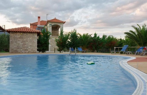 Paralio Astros Villa | Glyfada Villas III
