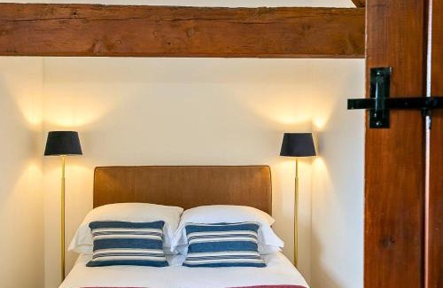 Enstone Apartment | Glyme Flat - Peaceful Country Retreat!
