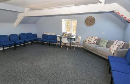 Dol-y-Gaer House | Glyntawe Outdoor Centre