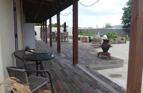 Blenheim Bed & Breakfast | GMH Home Stay