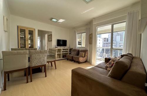 Centro Apartment | GN01- Centro | 2 Quartos| 2 Banheiros | Garagem