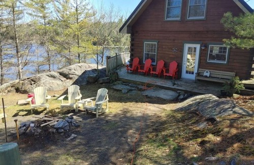 Georgian Bay Cottage | Go Home Lake, Rocky Pines Cottage