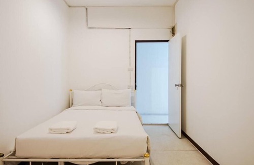 Bang Kho Laem Hotel | GO INN Asiatique