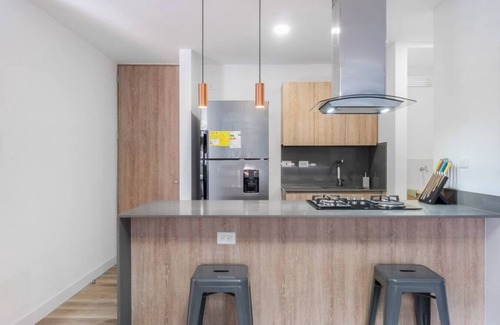 La Aguacatala Apartment | Go Living 606 · Stylish 1BR Apt near Milla de Oro-AC fast Wi-Fi