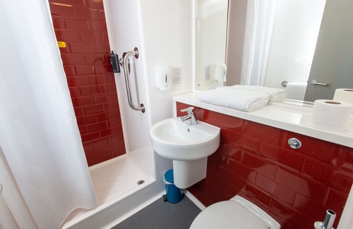 Portishead Hotel | go2 portishead marina hotel