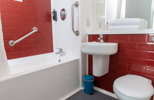 Portishead Hotel | go2 portishead marina hotel