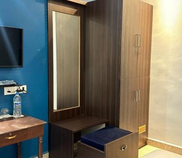 Vagator Bed & Breakfast | GOAROUND - New Sita Comforts at Vagator by Goaround Homes