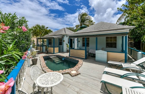 Piccadilly House | Goat Hill Cottage - Titi Vacation Homes