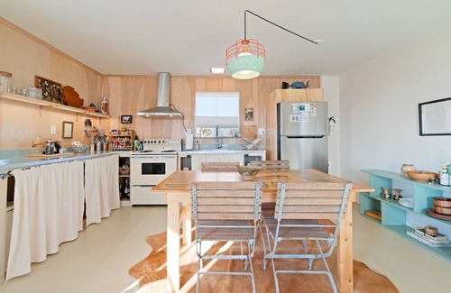 Landers House | Goat House - Bbq, Hammocks And Dark Skies! 1 Bedroom Home by RedAwning