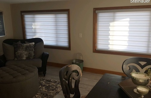 Steinauer Cabin | Gobbler Lodge at Dana Farms ~ Perfect Lodge for Family Gatherings ~ Log Home!