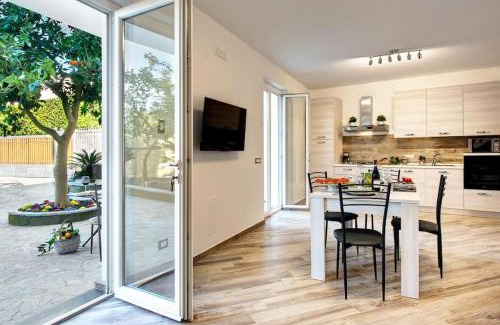 Schiazzano House | GOCCE VILLAS - The Orange Country Home
