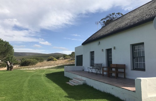 Papiesvlei Cottage | Goedvertrou Guest Farm