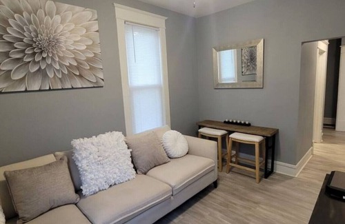 Grand Rapids Apartment | Gold 4 · Retreat Suite - Peaceful & Private Getaway