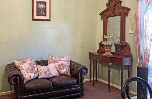 Rutherglen Apartment | Gold and Grapes Garden Suites