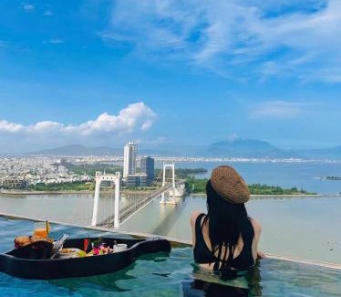 Son Tra Apartment | Gold Apartment With Sea View In Da Nang Bay