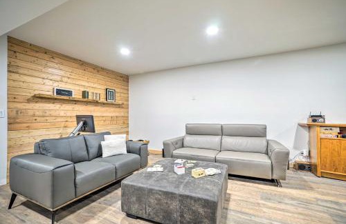 Gold Bar House | Gold Bar Cabin on Skykomish River Heated Swim Spa