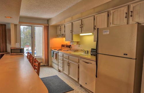 Peak 8 House | Gold Camp II E89 (Condo)