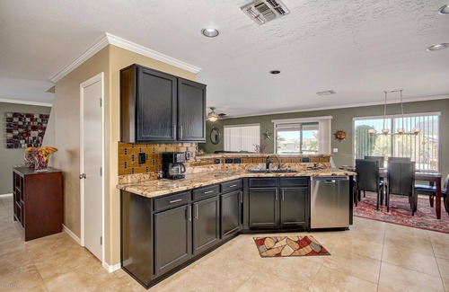 Gold Canyon House | Gold Canyon home, pool , spa, views. Save money check w/us for disc specials!