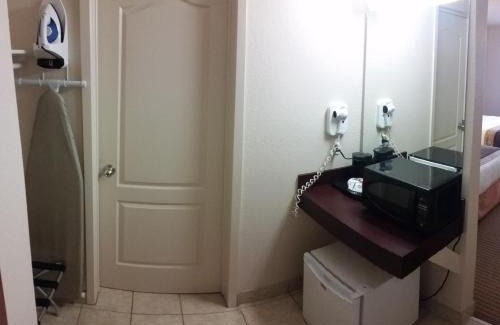 Lloydminster Hotel | Gold Circle Inn