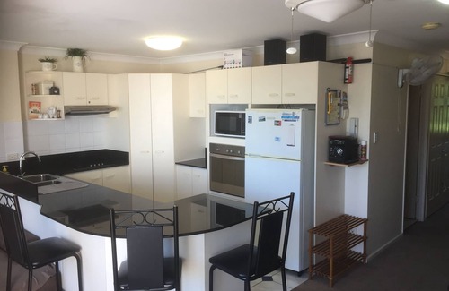 Biggera Waters Apartment | Gold Coast /Biggera Waters Private Apartment - Quiet Friendly River view