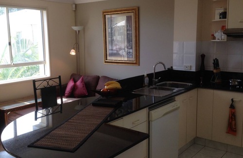 Biggera Waters Apartment | Gold Coast /Biggera Waters Private Apartment - Quiet Friendly River view
