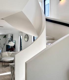 Benowa Apartment | Gold Coast Golf Course Villa