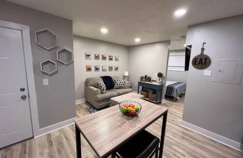Papillion Apartment | Gold Coast Studio