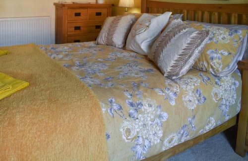 Swaffham House | Gold Cottage