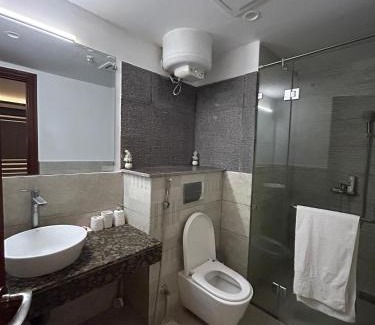 Lahore Apartment | Gold Crest Apartments Luxurious