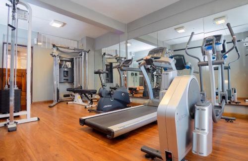Quatre Bornes Hotel | Gold Crest Hotel