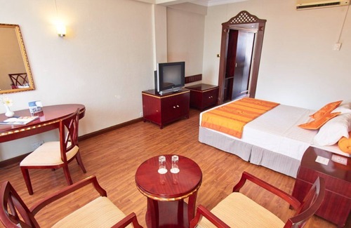 Quatre Bornes Hotel | Gold Crest Hotel