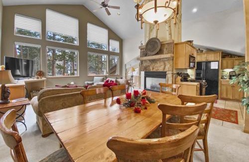 Warrior's Mark West House | Gold King Chalet townhouse