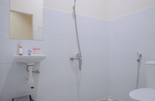 Pontianak Hotel | Gold Line Guest House