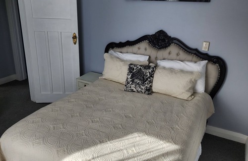 Ross Cottage | Gold Miners Cottage