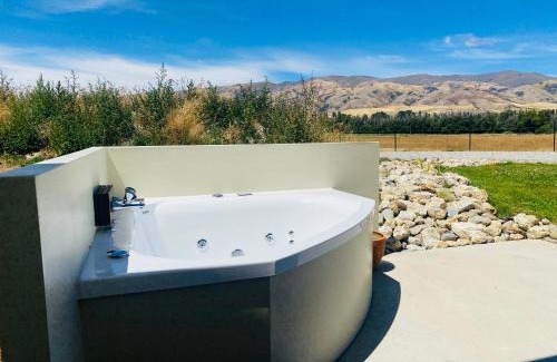 Tarras House | Gold Miners Cottage